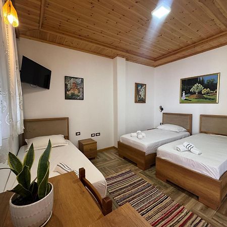 Arben Qemeri Guest House Berat Exterior foto