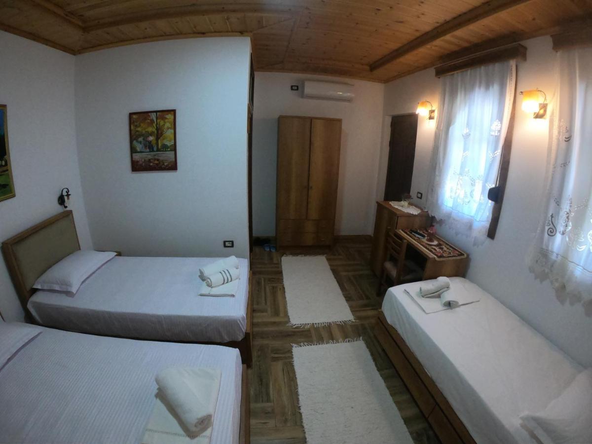 Arben Qemeri Guest House Berat Exterior foto