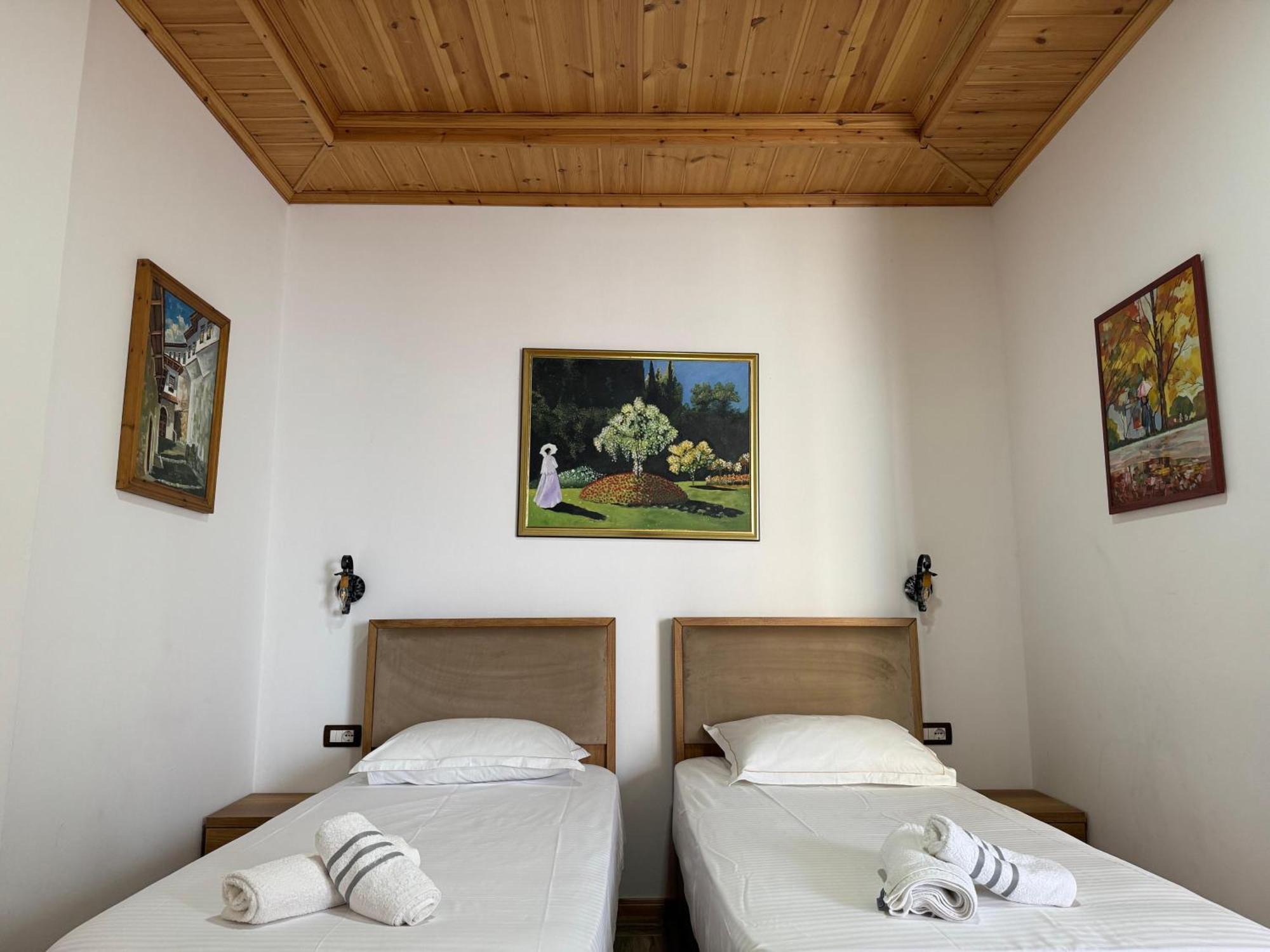 Arben Qemeri Guest House Berat Exterior foto